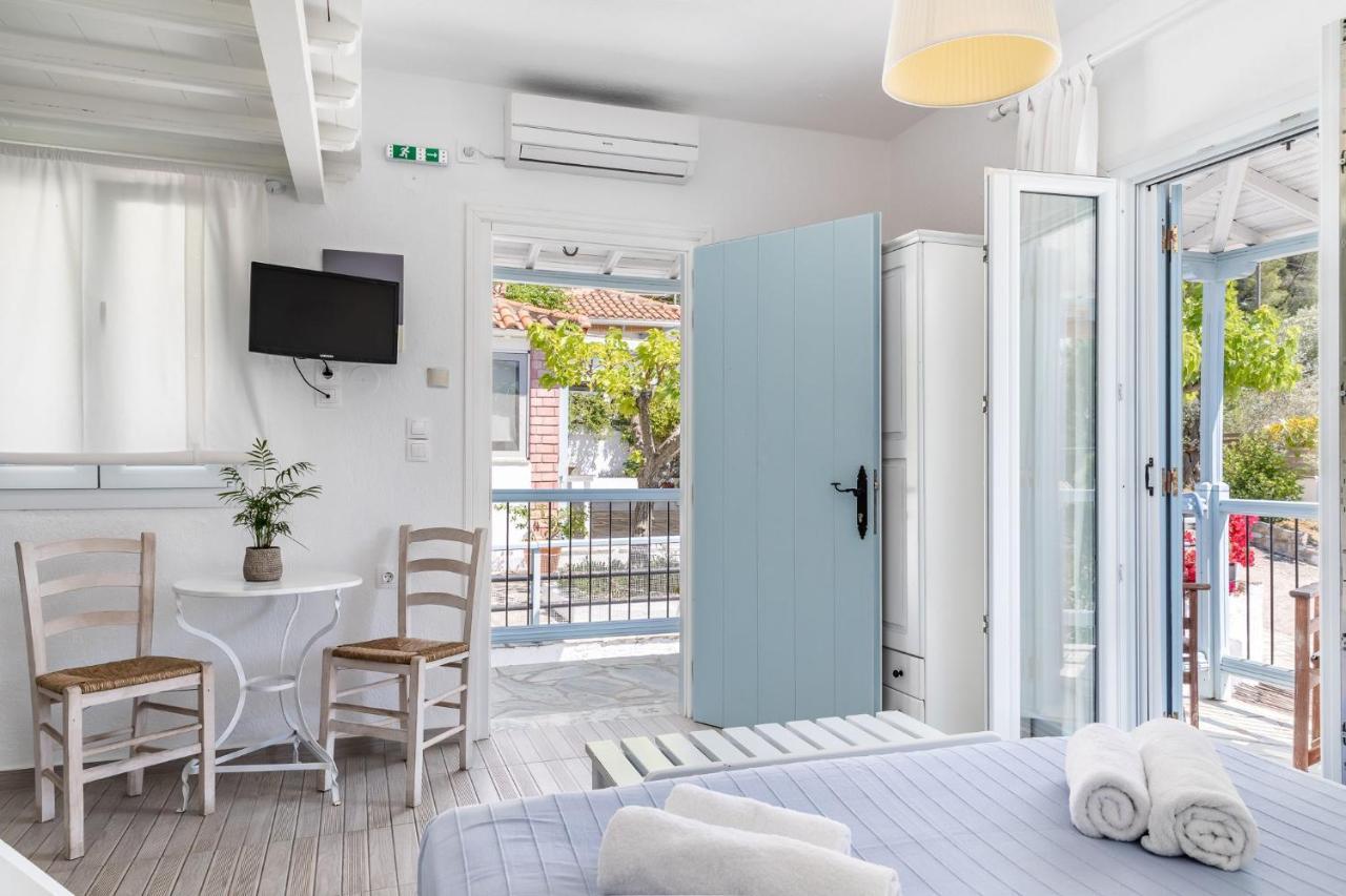 Milia Beach Apartments Paralia Milia Eksteriør bilde